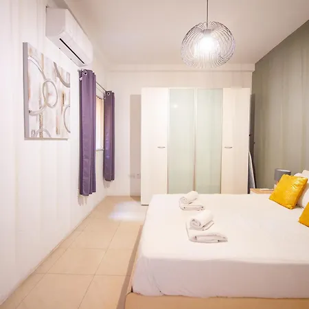St Julians Lifestyle Prime Location San Ġiljan